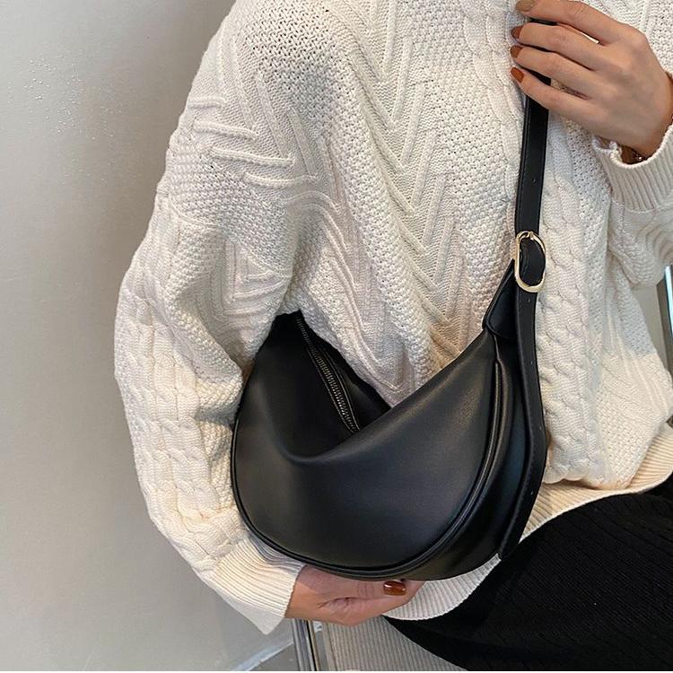 Retro PU diagonal bag women's large-capacity shoulder bag 2024 new high-quality autumn and winter single-shoulder messenger bag high-quality PU dumpling bag