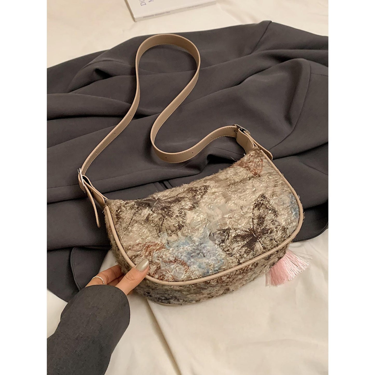 New Chinese Style National Style Trendy Small Bags Women's 2024 New Summer Commuter Shoulder Messenger Bag Dumpling Bag