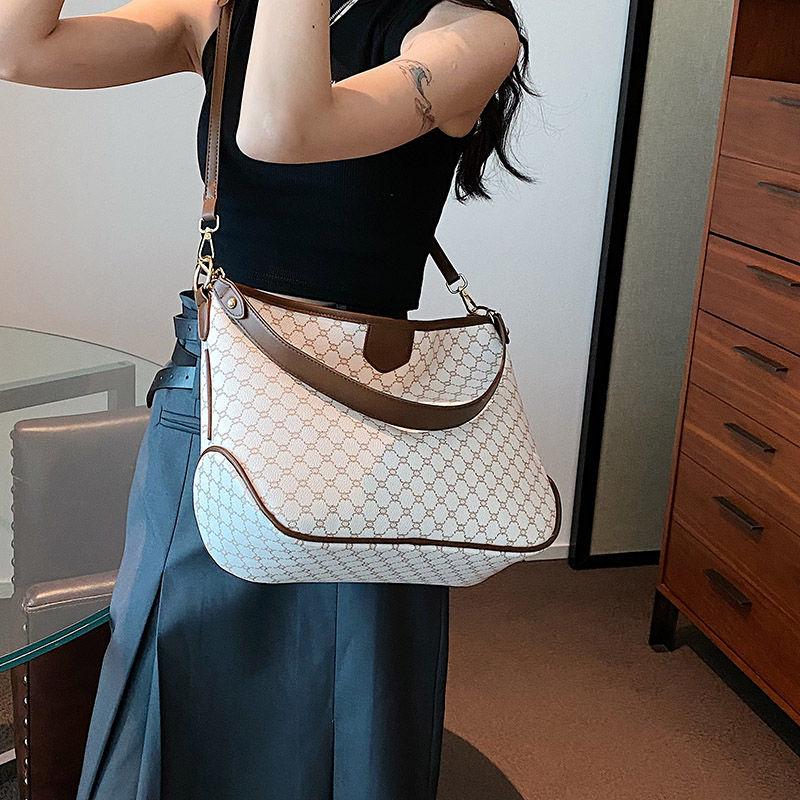 High-Grade Large Capacity Totes Minority All-Match Crossbody Bag for Women 2024 New Trendy Texture Hand-Carrying Big Shoulder Bag for Women