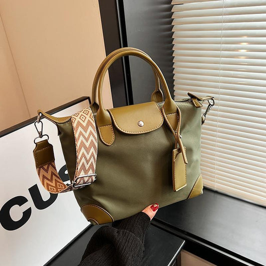 This Year's Popular Nylon Cloth Bag Women's Large Capacity 2024 New High Sense Wide Strap Crossbody Bag Portable Tote Bag