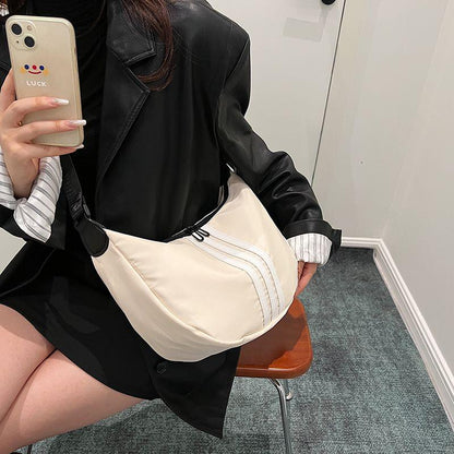 Commuter Bag Women's New 2024 Fashion Shoulder Summer Casual All-Match Short Distance Travel Messenger Bag female