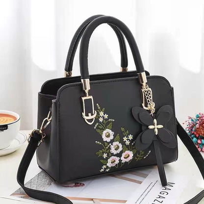 Women's Bag 2024 New Fashion All-Match Korean Style Shoulder Messenger Bag Ladies' Mom Bag Embroidered Large Capacity