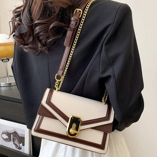 High End, Niche, and Foreign Style Small Bags 2024 New Women's Bags Summer Versatile Chain Crossbody Bags Popular Small Square Bags