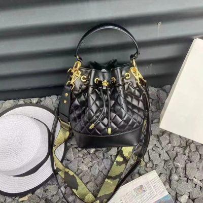 Water Bucket Bag 2024 New Round Bucket Bag Drawstring Design Fashion Diamond Checker Black Fashion Crossbody Bag