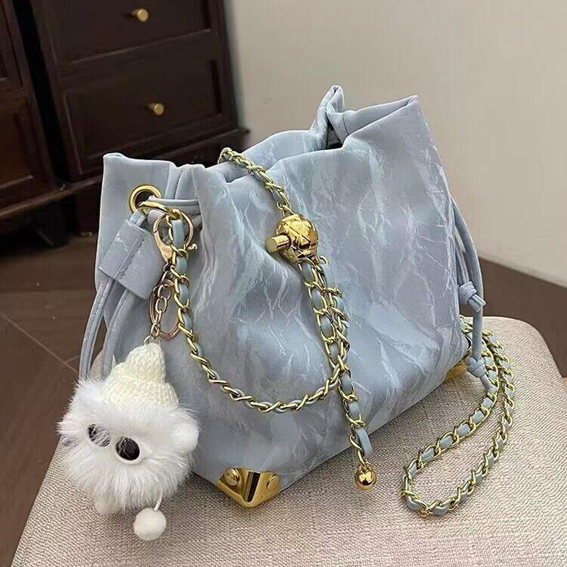 Korean Style Fashion Bucket Bag Women 2024 New Spring and Summer Simplicity Casual Shoulder Bag Niche Advanced Texture Messenger Bag