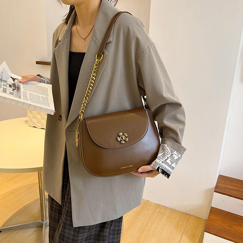 Autumn Winter Retro Stylish Bag Women's 2024 New Commuter's All-Matching Saddle Bag Niche High-Grade Casual Shoulder Bag