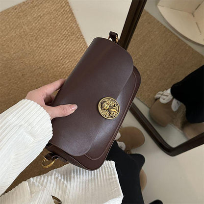 Retro Advanced Texture Small Bag Women's Fashion 2024 New Versatile Small Square Bag Popular Shoulder Underarm Messenger Bag