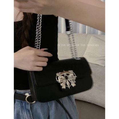 Textured Underarm Bag for Women 2024 New Fashion Summer Chain Small Square Bag Versatile INS One Shoulder Crossbody Bag Temperament Women's Crossbody Bag Advanced Women's Chain Bag