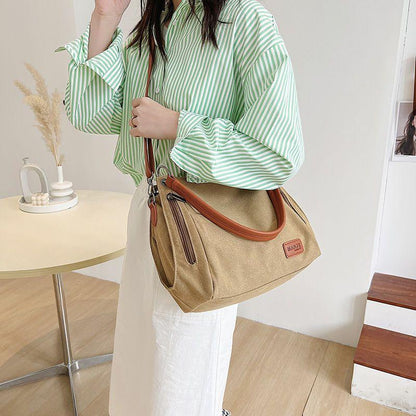 2024 New Large Capacity Portable Small Square Bag Trendy Niche Bag Female Retro Large Capacity Shoulder Bag Ladies