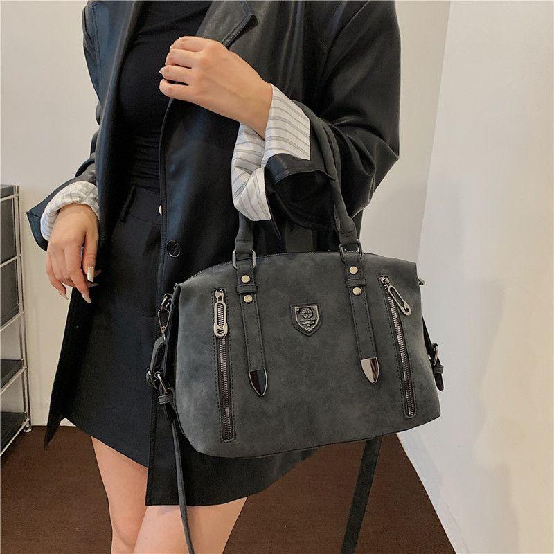 2024 New Large Capacity Bag Women's All-Match Fashion Shoulder Bag Crossbody Bag Good-looking Portable Commuter Tote