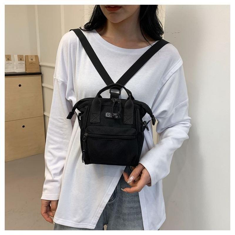 Good-looking Casual Small Bags Cloth Bag Light Travel Sports Messenger Bag Small Backpack Women's All-Match Shoulder Bag for Boys