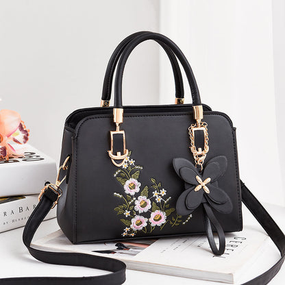 Women's Bag 2024 New Fashion All-Match Korean Style Shoulder Messenger Bag Ladies' Mom Bag Embroidered Large Capacity