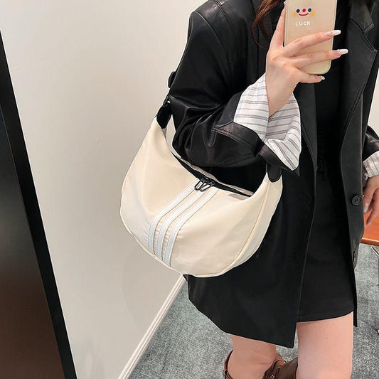 Commuter Bag Women's New 2024 Fashion Shoulder Summer Casual All-Match Short Distance Travel Messenger Bag female