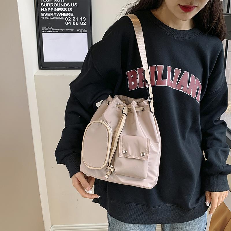 Bucket Bag Casual All-Match Shoulder Bag Messenger Bag School Bag Women's Korean Style Fashion Style Drawstring Waterproof Nylon Cloth 2024 New Release