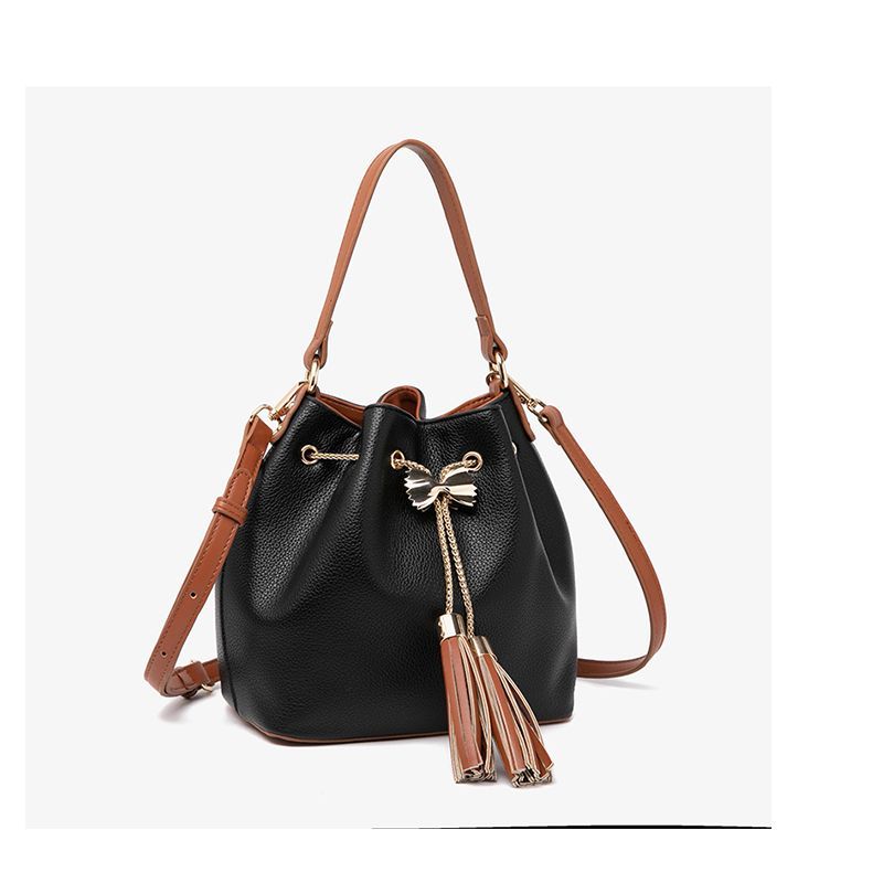 Women's Bag 2024 Spring/Summer New Fashion Trend Large Capacity Premium Feel Water Bucket Bag Single Shoulder Crossbody Handheld Women's Bag