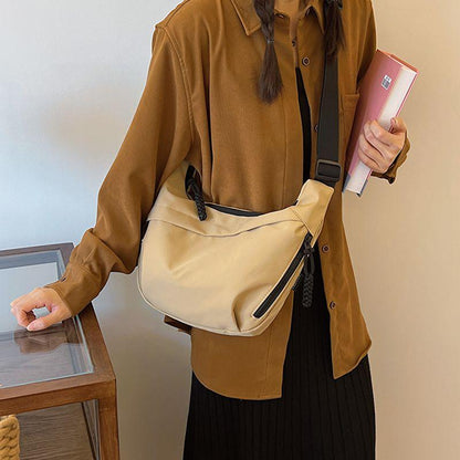 Special-Interest Design Bag Women's Large Capacity 2024 New Autumn Canvas Shoulder Messenger Bag Popular Commuter Dumpling Bag