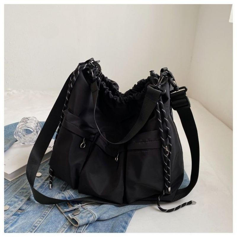 One-Shoulder Bucket Casual Simple Messenger Bag Advanced Large Capacity New Drawstring Tote Nylon Cloth Commuter Waterproof