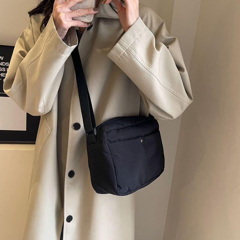 High-Grade Solid Color Bag Women's 2024 New Minority Fashion Shoulder Bag Men's Crossbody All-Matching Hand Bag