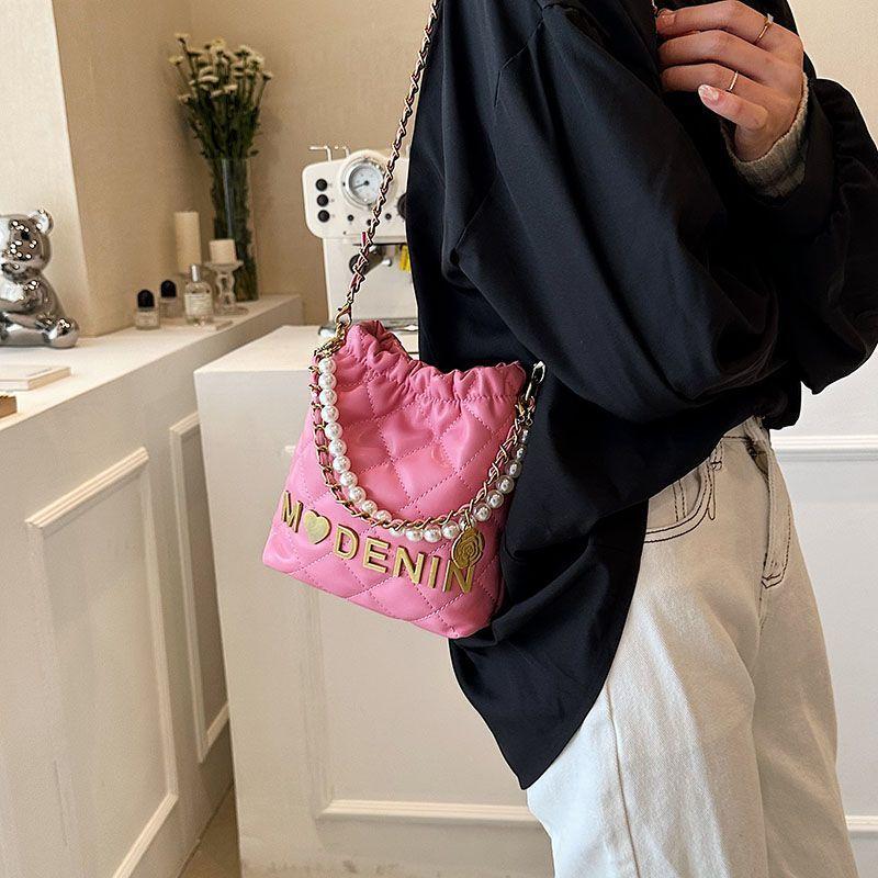 2024 New French Entry Lux Chain Bucket Bag Commuter Storage Bag Fashion All-Match Shoulder Messenger Bag Women's Bag