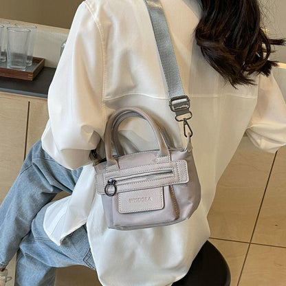 Popular Bag Women's Messenger Bag High-Grade Portable Small Square Bag 2024 Summer New Niche Casual All-Match Shoulder Bag