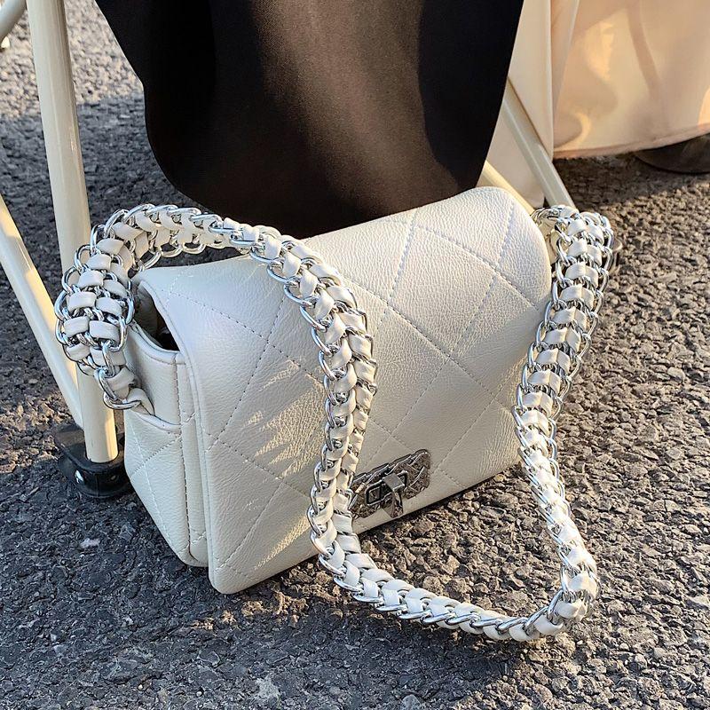 High Quality Small Bag for Women In Spring/summer 2024 New Korean Version, Small Fragrant Wind, Diamond Grid Chain, Single Shoulder, Underarm Small Square Bag