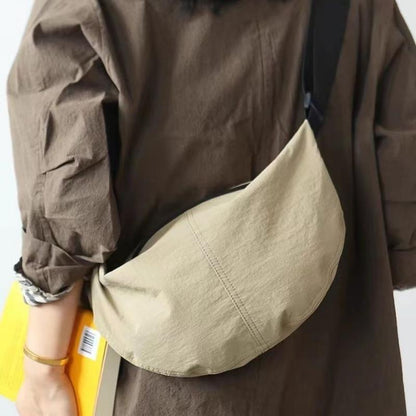 Nylon Cloth Bag Women's Casual Bag Wide Shoulder Strap Shoulder Messenger Bag Simple and Lightweight Moon Bag