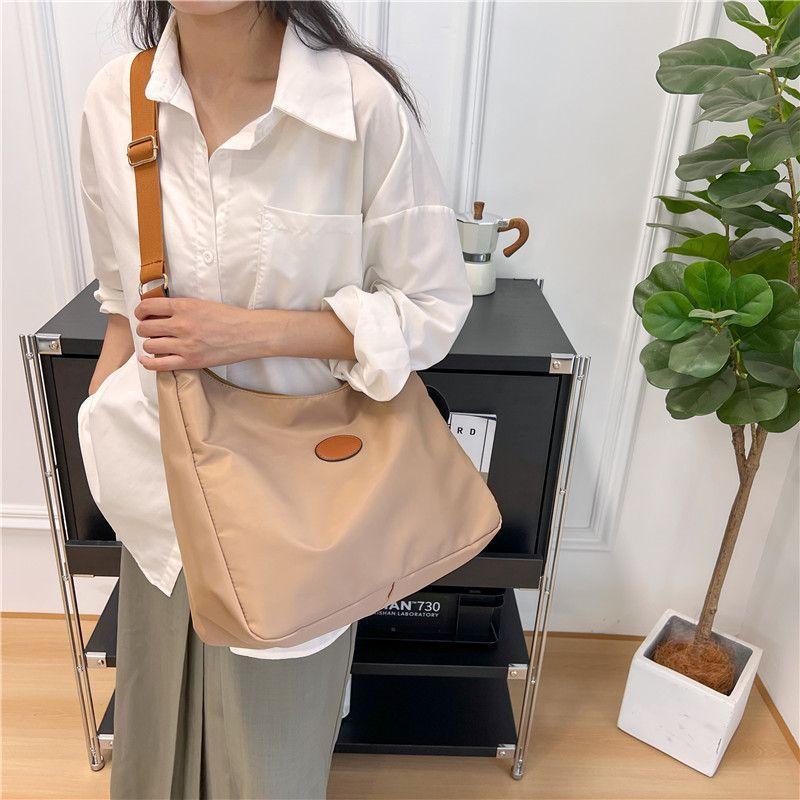 Large Capacity Fashion Nylon Bag Leisure Commute Simple 2024 New Crossbody Bag Tote Messenger Shoulder female