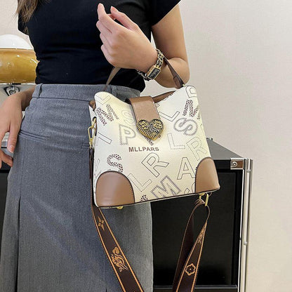 Light Luxury Women's Bag 2024 New Korean Versatile Popular Letter Printing Crossbody Bucket Bag