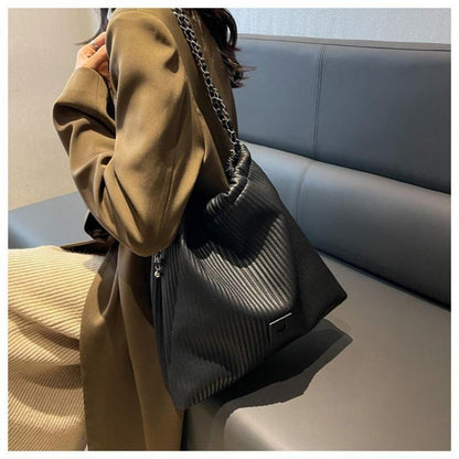 Pleated Large Capacity Bag Tote Bag Commuting Large Bag 2024 New Stylish Good Texture Niche Shoulder Messenger Bag for Women