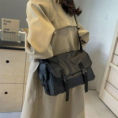 Niche Tooling Messenger Bag 2024 New Casual All-Match Men's and Women's Handbags Fashion Brand Fashion out Shoulder Bag Unisex