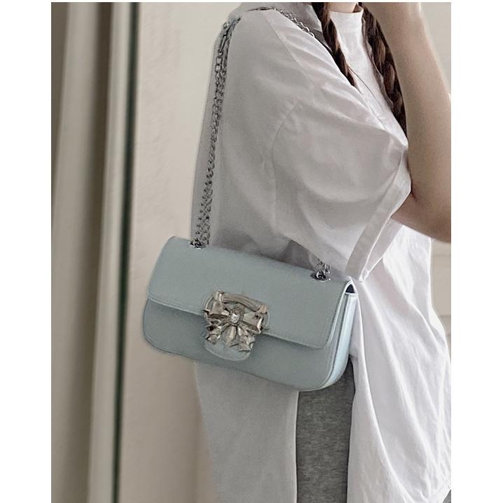 Textured Underarm Bag for Women 2024 New Fashion Summer Chain Small Square Bag Versatile INS One Shoulder Crossbody Bag Temperament Women's Crossbody Bag Advanced Women's Chain Bag