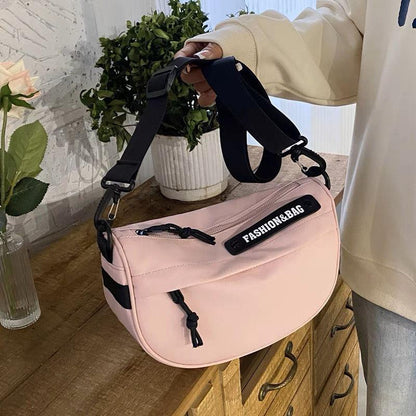 Niche Lightweight Bags Women 2024 New Popular All-Matching High Quality Crossbody Bag Leisure Sports Dumpling Bag Shoulder Bag