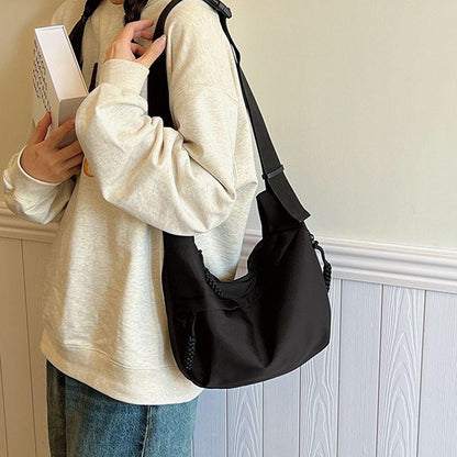 Special-Interest Design Bag Women's Large Capacity 2024 New Autumn Canvas Shoulder Messenger Bag Popular Commuter Dumpling Bag