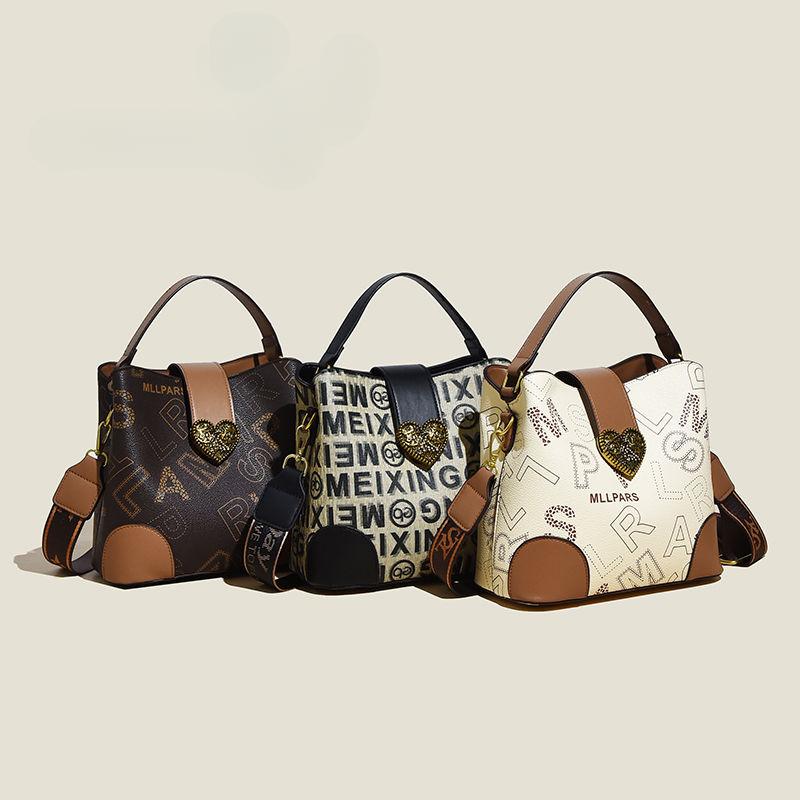 Light Luxury Women's Bag 2024 New Korean Versatile Popular Letter Printing Crossbody Bucket Bag