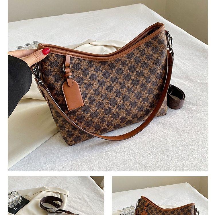 Light Luxury Minority Large Capacity One-Shoulder Crossbody Portable Tote Bag for Women 2024 New High-Grade Casual Internet Famous Recommended