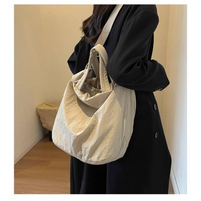 One-Shoulder Tote Handbag Women's All-Match Fitness 19L Large Capacity Sports and Leisure High Quality Crossbody Bag for Women