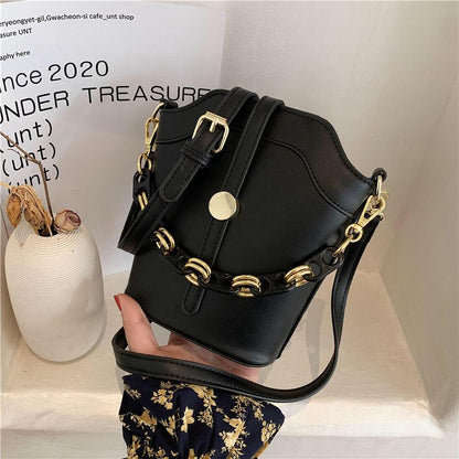 Advanced texture bucket bag for women 2024 new trend popular cross-body bag for women's versatile fashion bucket bag for women's high-quality small bucket bag for girls cross-body bag