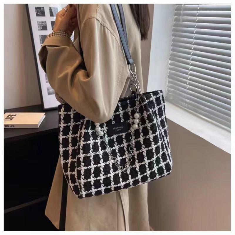 Plaid Tweed Bag for Women 2024 New Large Capacity Canvas Bag Underarm Bag Easy Matching Tote Bag