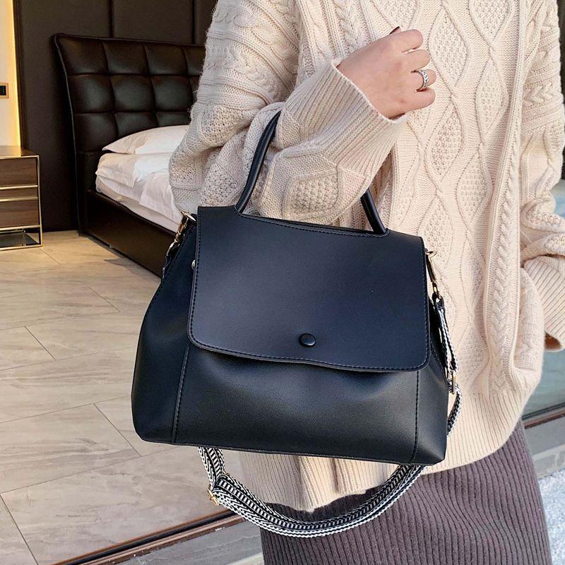 Fashion Versatile Women's Bag 2024 New Leather Simple Handbag Single Shoulder Crossbody Bag Large Capacity Women's Bag Premium Women's Handbag