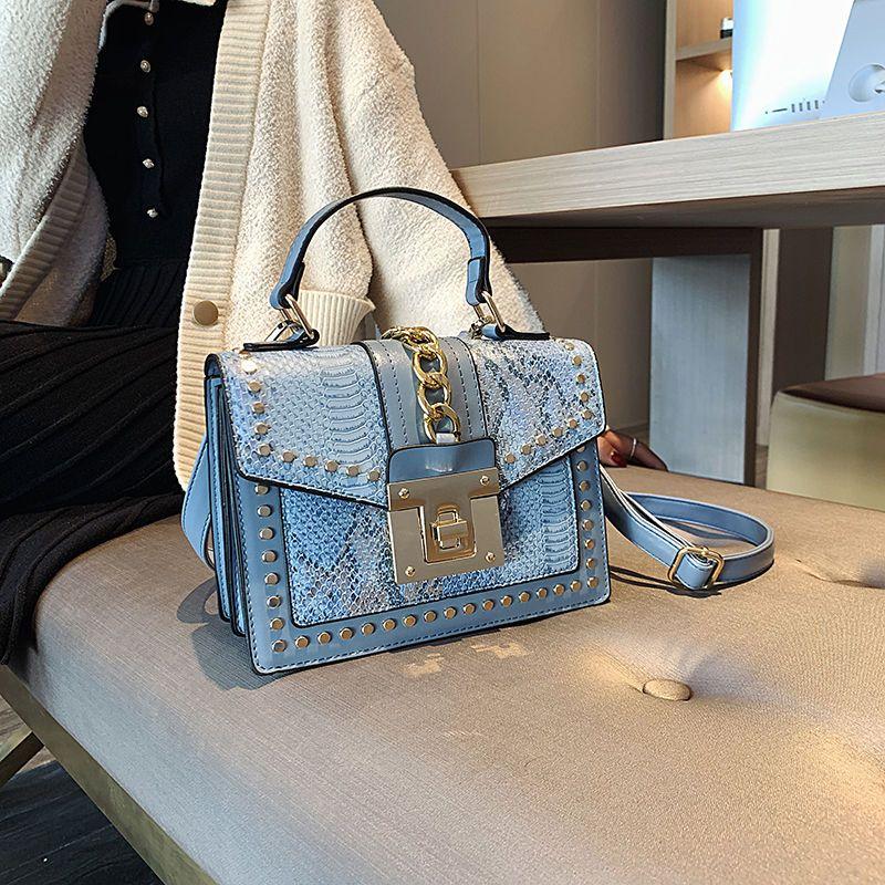 2024 Spring and Autumn New Delicate Fashion Women's Bag Advanced Sense Fashion Retro Hong Kong Style Small Square Bag Leisure Versatile Straddle Bag Small Design Shoulder Bag Lightweight Simple Handbag