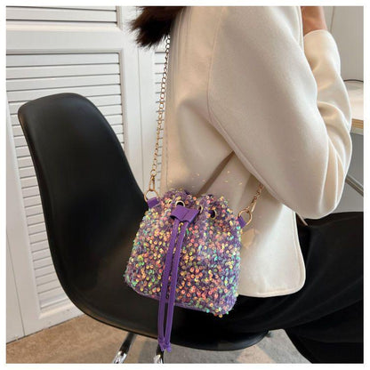 Personalized sequin bucket bag shoulder bag for women 2024 new ins net red versatile sequin bucket bag chain strip bungee bag one shoulder cross body bag