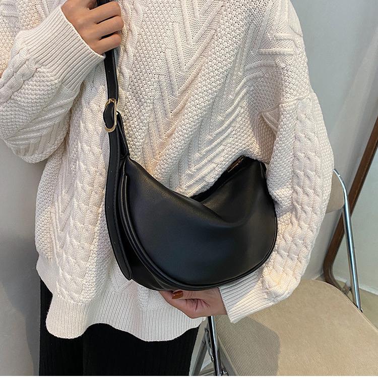 Retro PU diagonal bag women's large-capacity shoulder bag 2024 new high-quality autumn and winter single-shoulder messenger bag high-quality PU dumpling bag