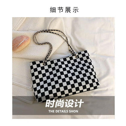 New Autumn and Winter Women's Bags All-Match Fashion Chessboard Grid Large Capacity Shoulder Bag Cross body Tote Chain Big Bag female