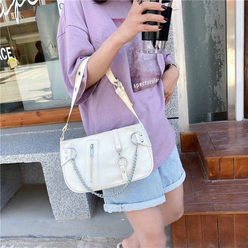 Fashion underarm bag 2024 new trend personality versatile one-shoulder messenger bag nylon cloth chain handbag women's high-quality underarm bag small bag