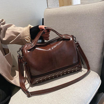 Authentic Leather Tactile Feel Bag Women's 2024 New Retro Easy Matching Portable Messenger Bag Large Capacity Women's Bag Elegant Shoulder Bag