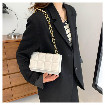 PU chain shoulder bag temperament square bag casual sense bag women's autumn new 2024 fashion one-shoulder small square bag simple ins chain messenger bag women