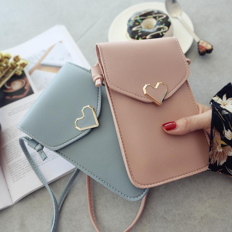 Women's mobile phone bag messenger bag 2024 mini heart-shaped metal decorative small mobile phone bag touch screen multi-function mobile phone bag shoulder small bag