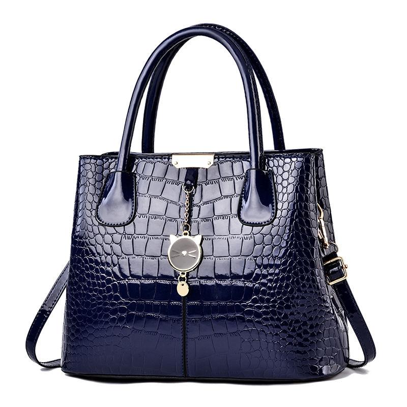 Bright leather handbag 2024 new stone pattern fashion simple women's bag large capacity single shoulder messenger bag high quality large capacity portable leather bag imitation crocodile skin women's bag