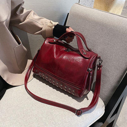 Authentic Leather Tactile Feel Bag Women's 2024 New Retro Easy Matching Portable Messenger Bag Large Capacity Women's Bag Elegant Shoulder Bag