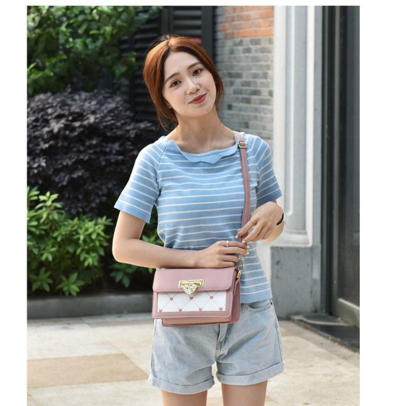 2024 new spring and summer high grade delicate messenger bag fashion versatile rhombus shoulder bag small design contrast color bag elegant lovely women's small square bag